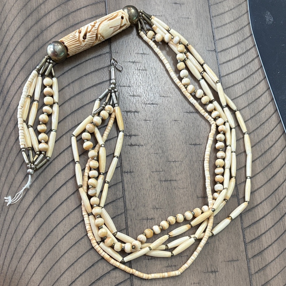 Vintage  bone necklace